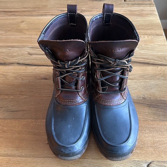 Sperry boots - Picture 2 of 5
